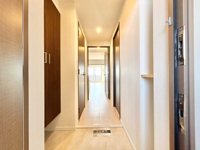 物件内観写真20　(廊下)