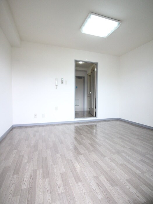 物件内観写真12　(内観写真)