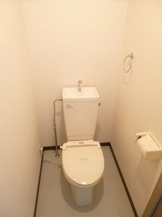 物件内観写真10　(トイレ)