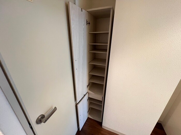 物件内観写真11　(靴箱)