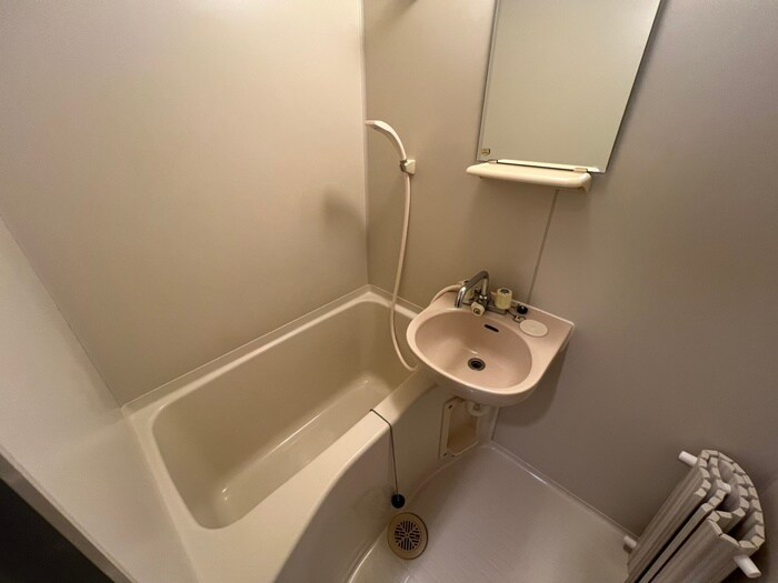 物件内観写真13　(バス／シャワールーム等)