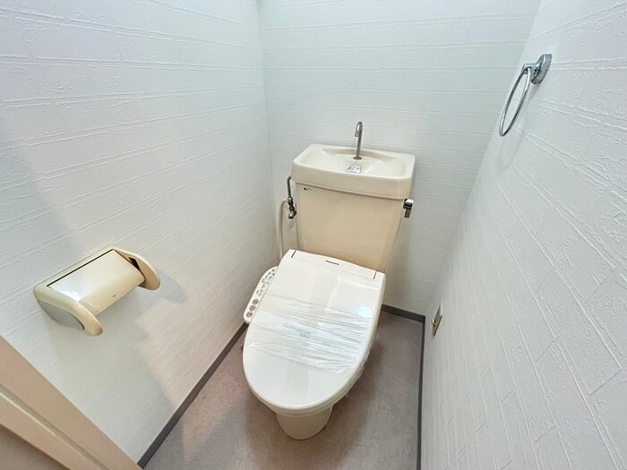 物件内観写真13　(トイレ)