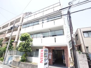 ダイドーメゾン甲子園口（104）外観写真