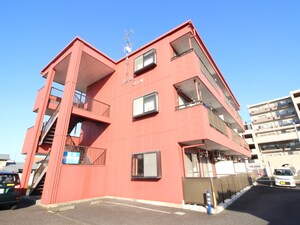 アゼリア岡外観写真