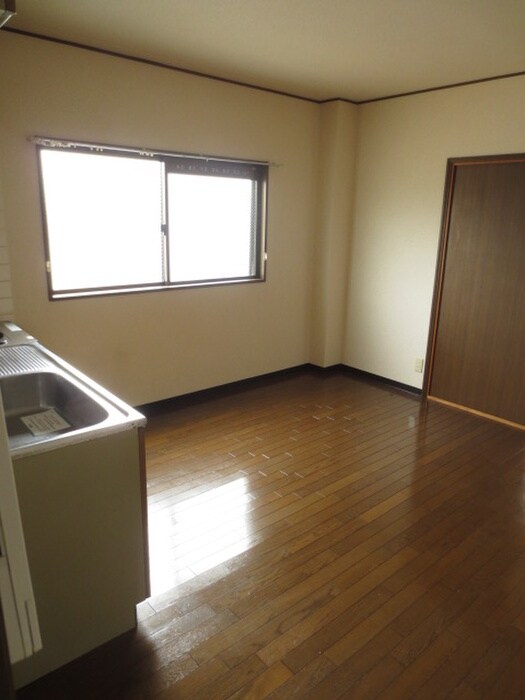 物件内観写真22　(居室)