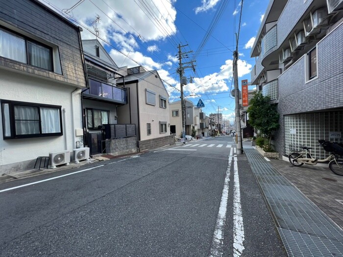 物件外観写真6　(周辺環境)