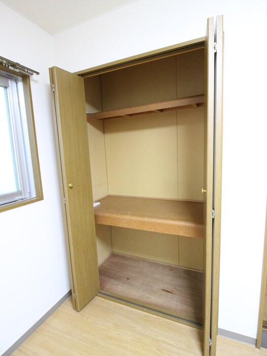 物件内観写真11　(収納)