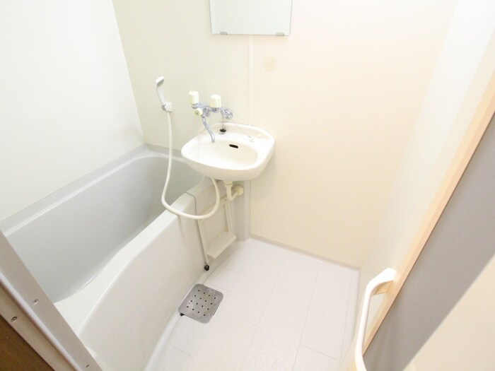 物件内観写真13　(バス／シャワールーム等)