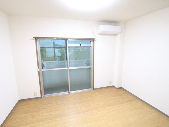 物件内観写真22　(居室)