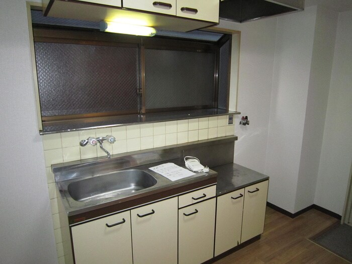 物件内観写真5　(キッチン)