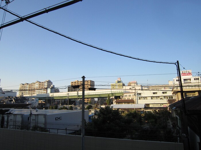 物件内観写真18　(室内からの展望)