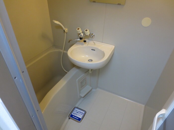 物件内観写真10　(バス／シャワールーム等)