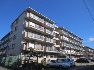 シャルルコ－トラペ(24-2)外観写真