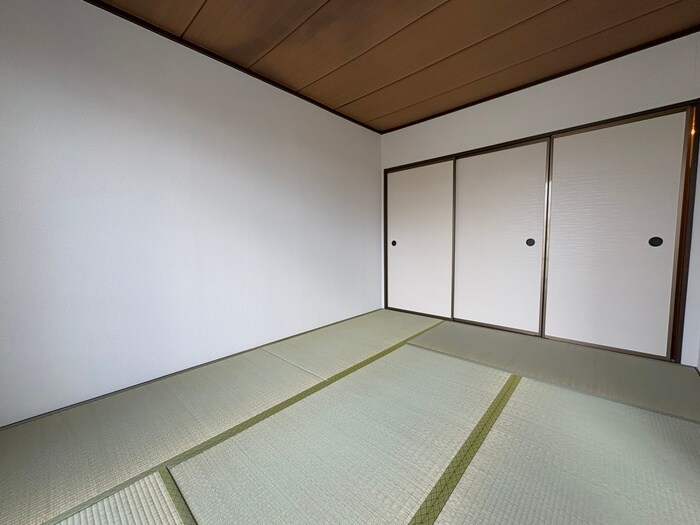 物件内観写真13　(居室)