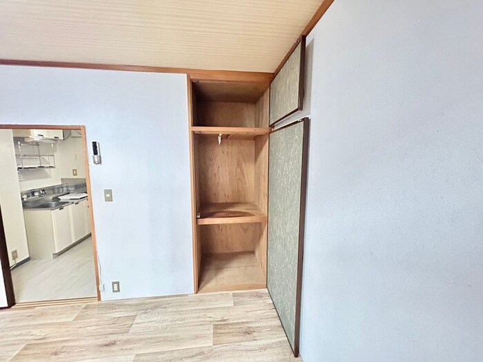 物件内観写真17　(収納)