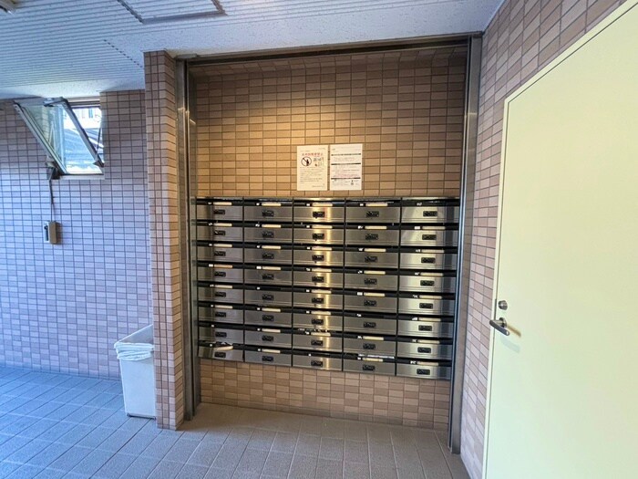 物件外観写真4　(建物設備)