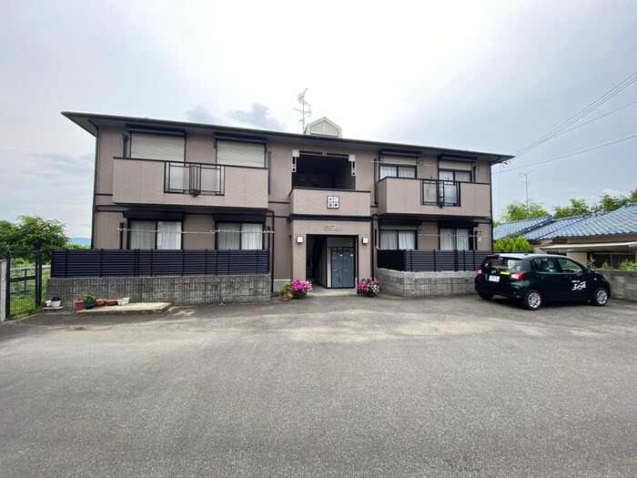 物件外観写真6　(外観写真)