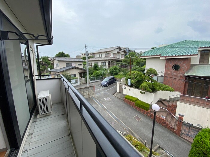 物件内観写真21　(室内からの展望)