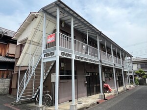 西川コ－ポ外観写真