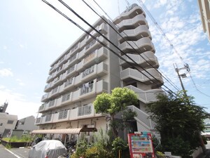 吉田大発マンション外観写真