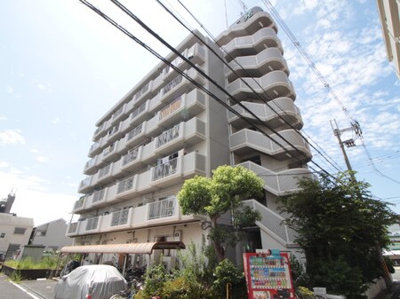 吉田大発マンション外観写真