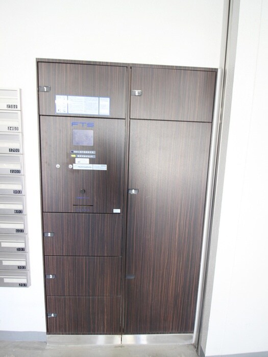 物件外観写真4　(建物設備)