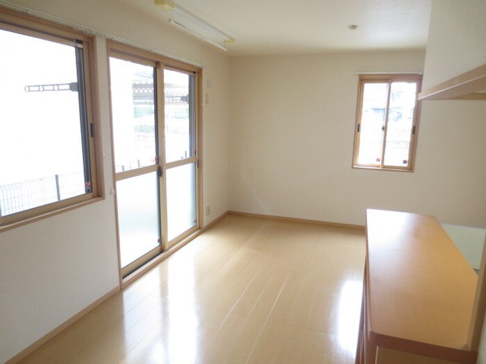 物件内観写真9　(居室)