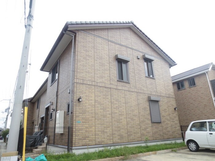 物件外観写真6　(外観写真)