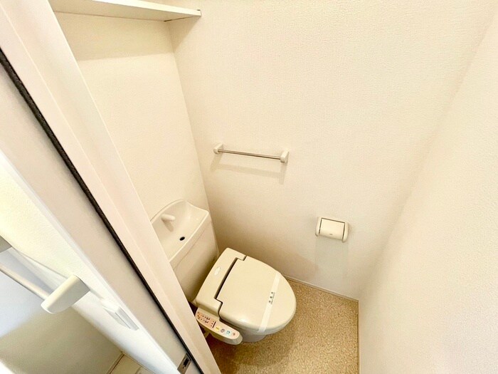 物件内観写真13　(トイレ)