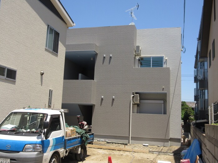 物件外観写真3　(外観写真)