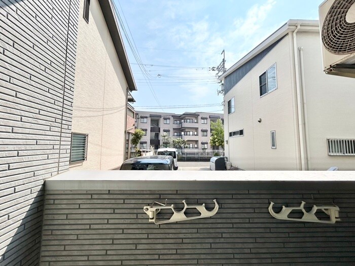 物件内観写真17　(室内からの展望)