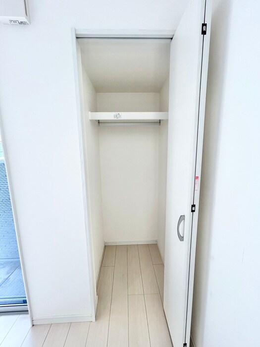 物件内観写真18　(収納)