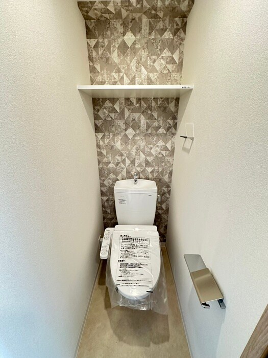 物件内観写真9　(トイレ)