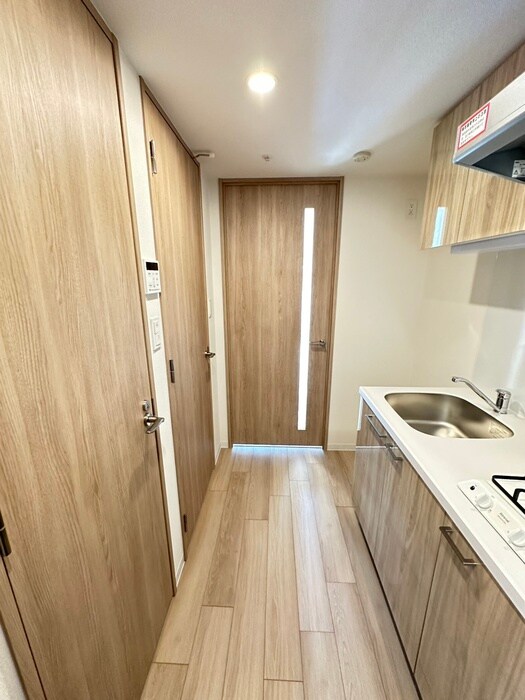 物件内観写真14　(廊下)