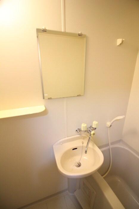 物件内観写真9　(洗面)