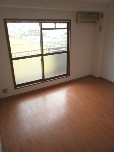 物件内観写真7　(内観写真)