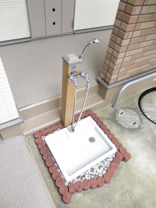 物件外観写真2　(建物設備)