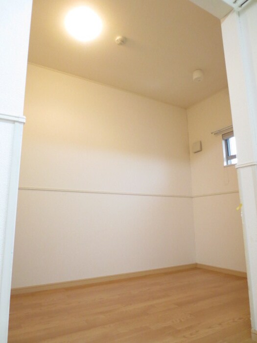 物件内観写真13　(居室)