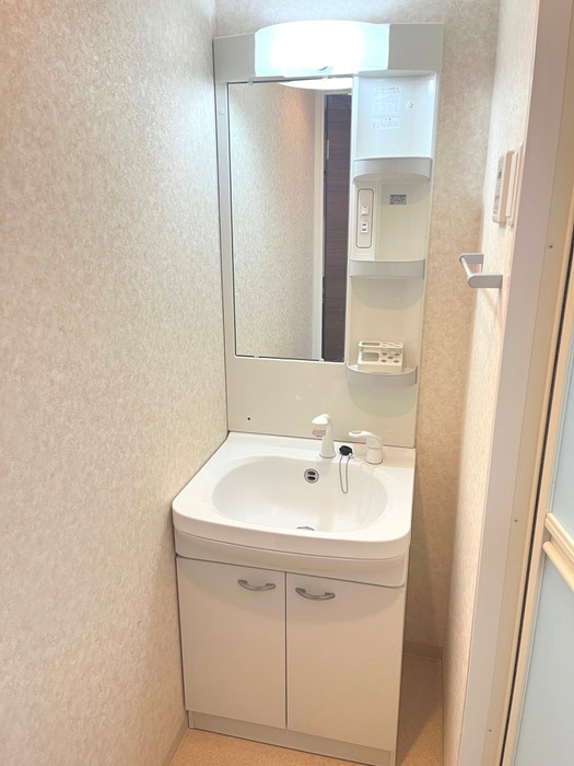 物件内観写真9　(洗面)