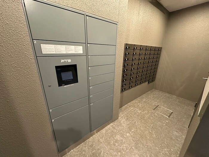 物件外観写真4　(建物設備)