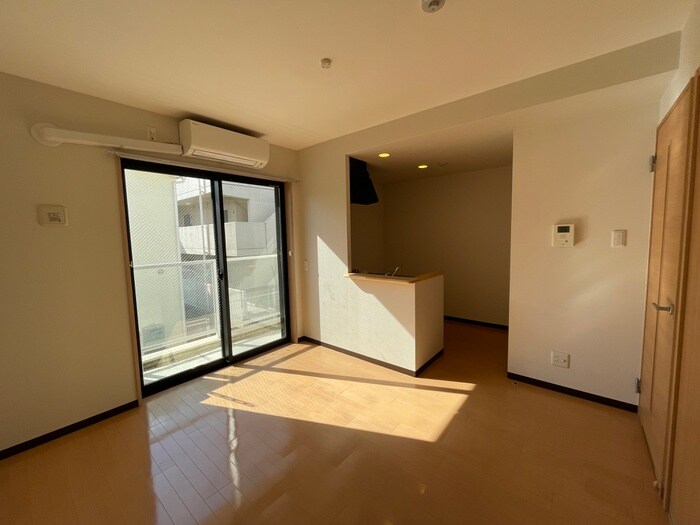 物件内観写真8　(内観写真)