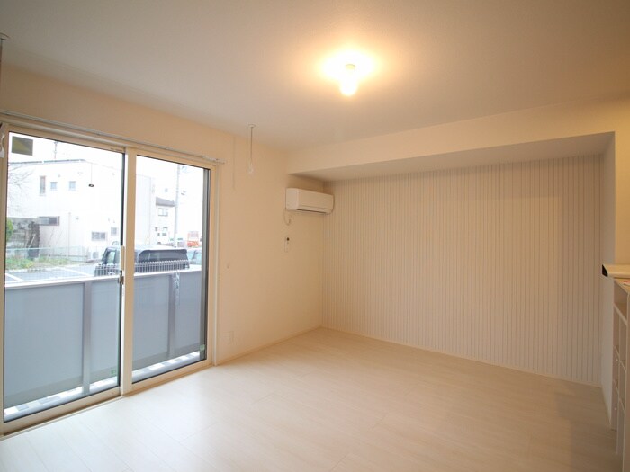 物件内観写真14　(居室)