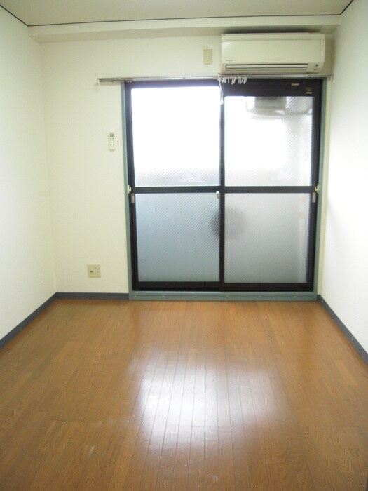 物件内観写真11　(居室)