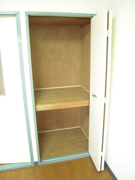 物件内観写真13　(収納)