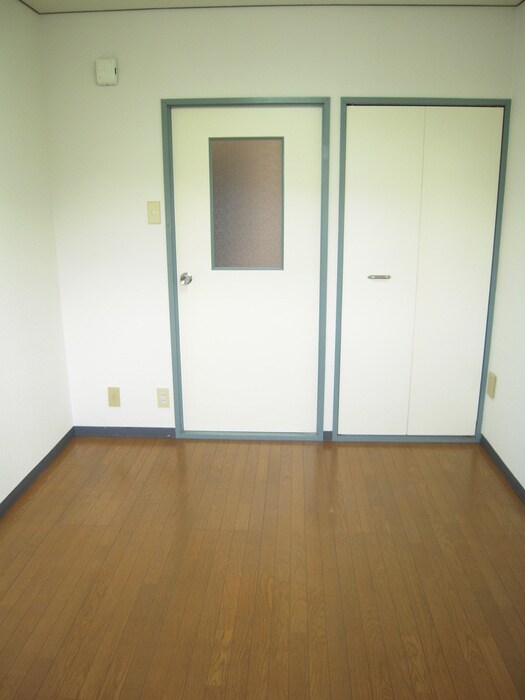 物件内観写真15　(居室)