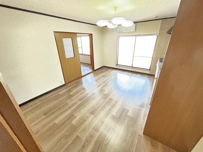 物件内観写真7　(居室)