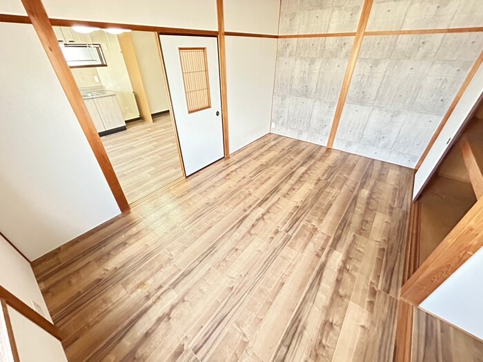 物件内観写真11　(居室)