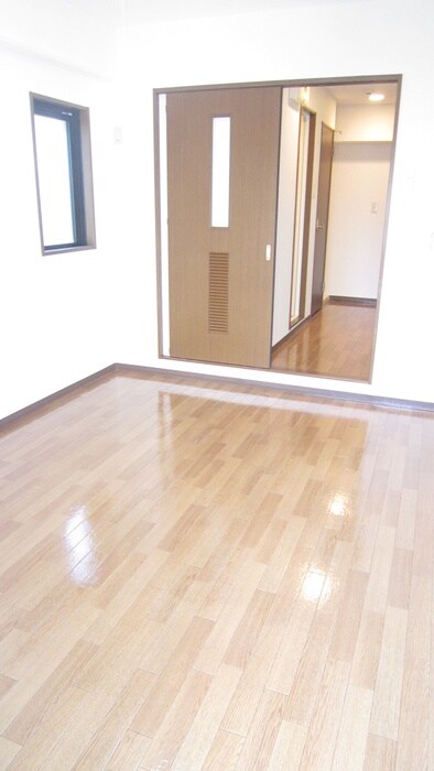 物件内観写真15　(居室)