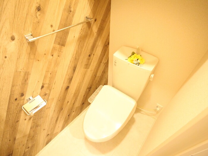 物件内観写真13　(トイレ)