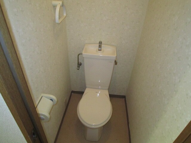 物件内観写真11　(トイレ)